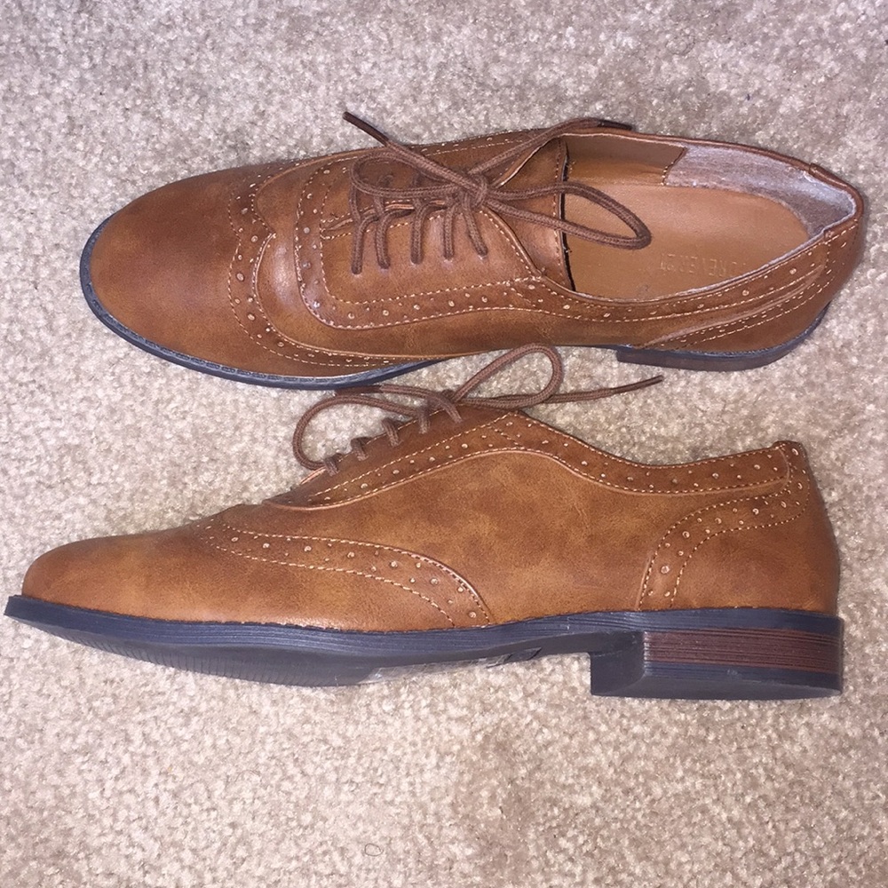 Forever 21 oxfords size 8
